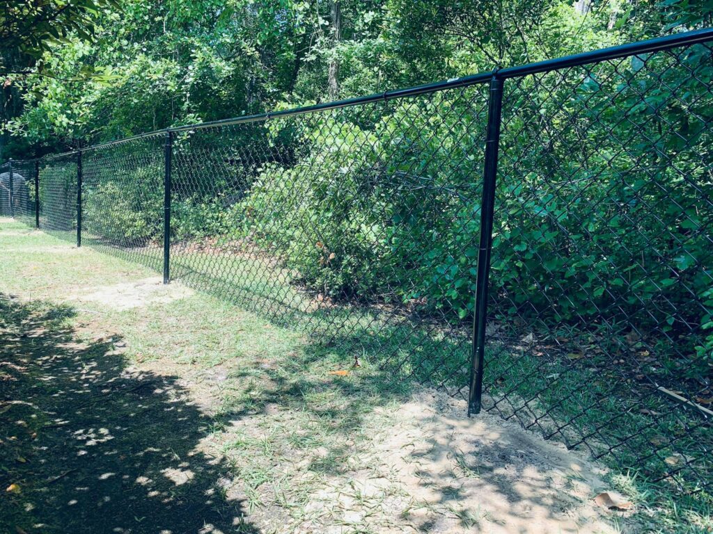 Chain Link Fence Installation | Owens Fence Company in Richmond Hill, GA